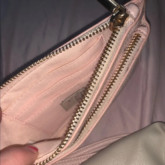 Pink pouch - Picture 3 of 3
